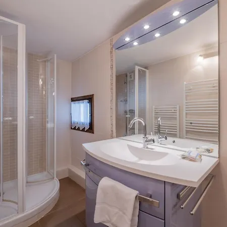 Grand Roc - Ancolies 215 - Happy 公寓