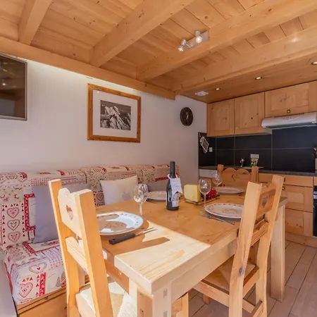 Grand Roc - Ancolies 215 - Happy